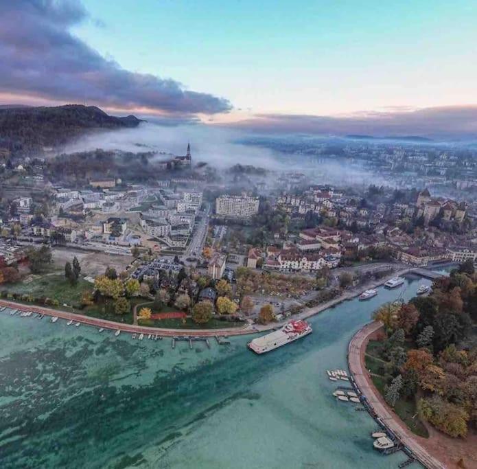 Le Panorama - Vue Lac Et Montagne Avec Parking Annecy Extérieur photo